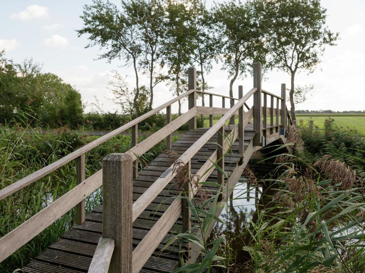 Apartment In Sint Maartensbrug With Garden Exterior photo