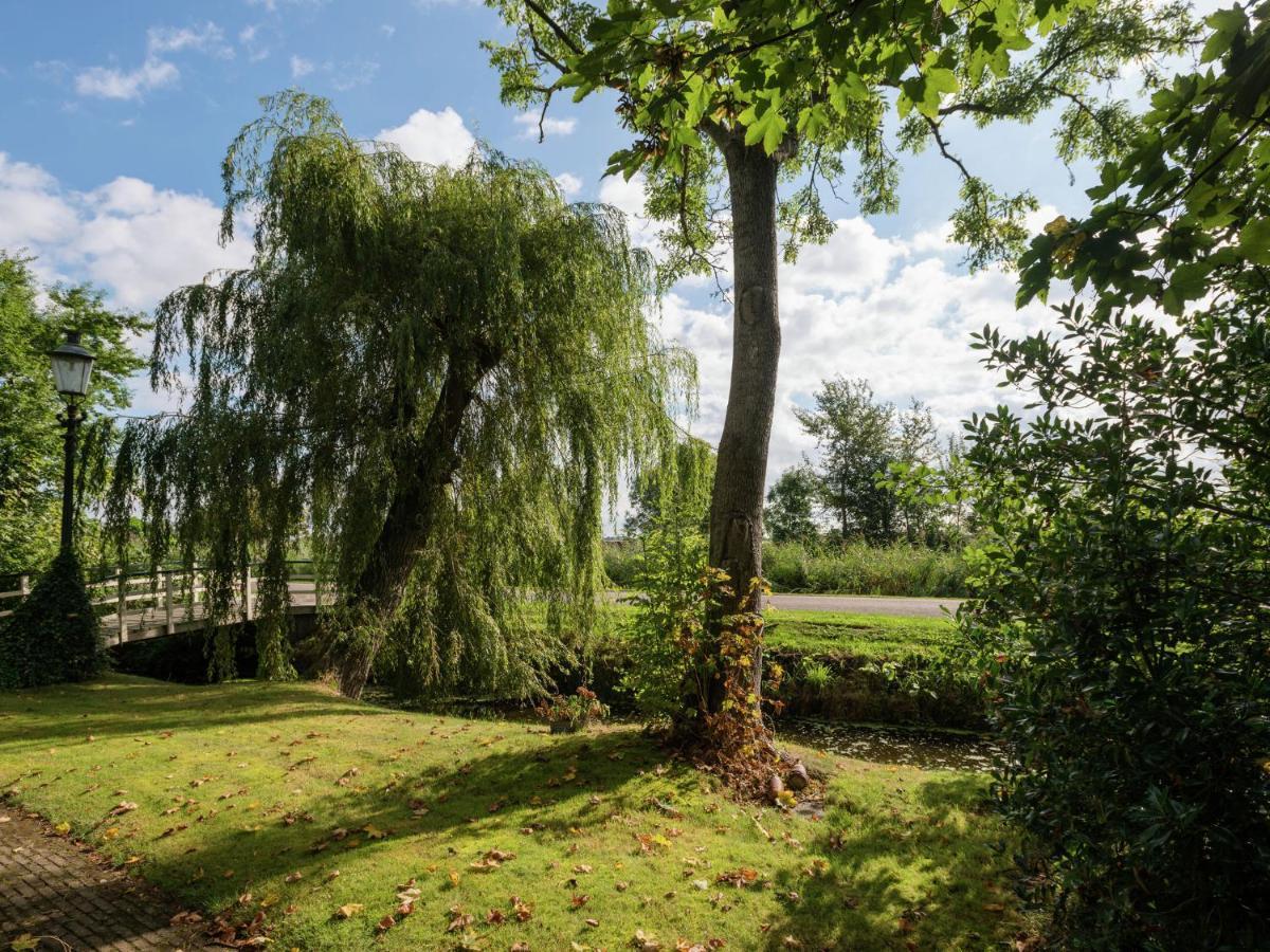 Apartment In Sint Maartensbrug With Garden Exterior photo